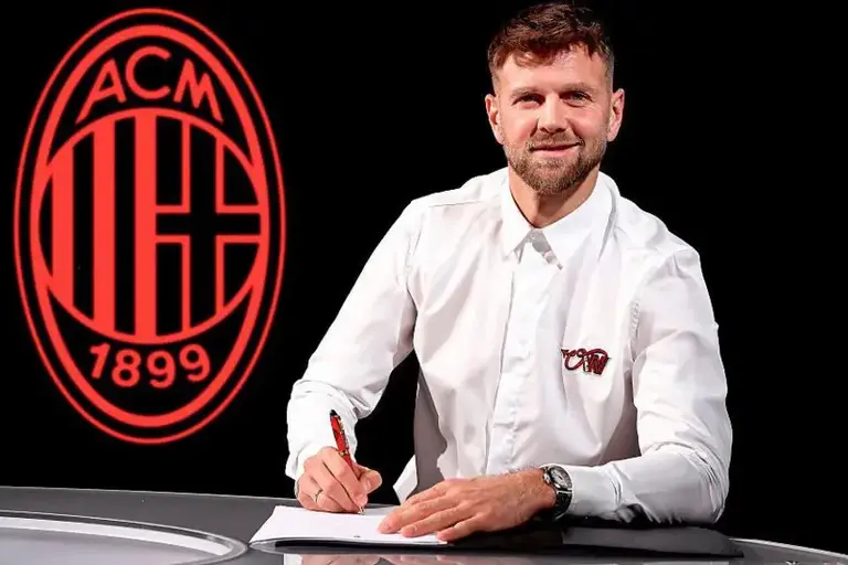 AC Milan sign Fullkrug on loan from West Ham AC Milan sign Fullkrug on loan from West Ham