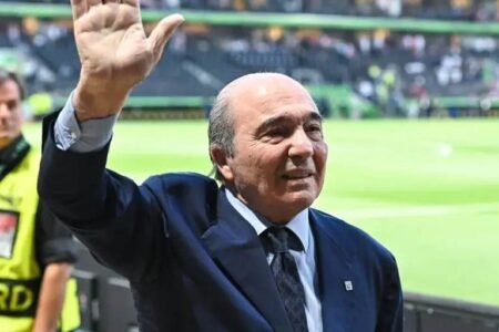 Rocco Commisso, ACF Fiorentina president dies at 76