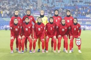 Trump urges Australia to grant asylum to Iran women’s team after anthem protest