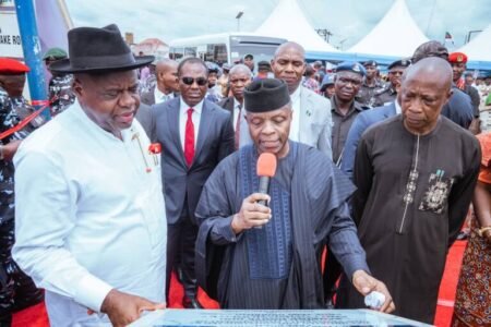 Osinbajo inaugurating Agbura-Oxbow Lake Road in Bayelsa with Governor Diri and officials