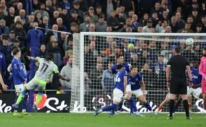 Jeremy Doku scores dramatic late equaliser for Manchester City against Everton in Premier League thriller