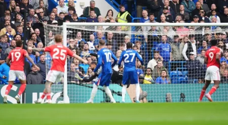Chelsea slump to worst run in 33 years after Nottingham defeat