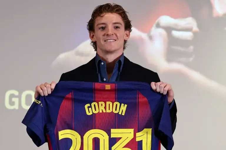 Barcelona sign Gordon in £69m deal from Newcastle Barcelona sign Gordon in £69m deal from Newcastle