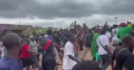 ‘Tinubu must go’ — Youths protest in Abuja over school kidnappings Youths protest on the Nyanya-Karu Bridge in Abuja, demanding the rescue of abducted schoolchildren and teachers while carrying anti-kidnapping placards