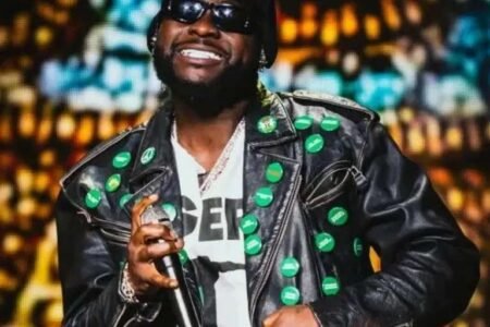 Afrobeats star David Adeleke, popularly known as Davido, and Hausa singer Dauda Rarara have engaged in a public exchange after the latter accused the Afrobeats star of embarrassing Nigeria on the global stage.