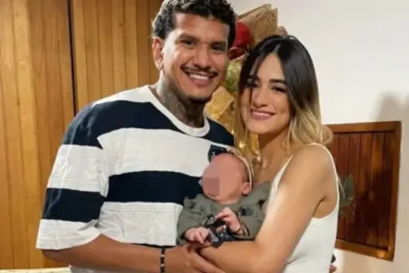 Venezuelan footballer's wife dies shielding daughter in earthquake