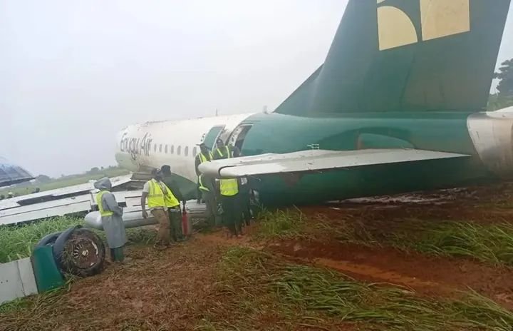 NSIB begins probe into Enugu Air mishap at Benin airport Enugu Air Embraer E170 aircraft after the runway excursion at Benin Airport as NSIB begins its investigation.