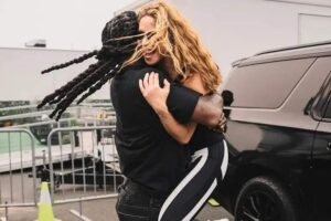 Burna Boy, Shakira reunite ahead of World Cup final halftime show Burna Boy, Shakira reunite ahead of World Cup final halftime show