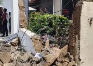 FCTA officials demolishing structures built on a designated waterway in Maitama, Abuja