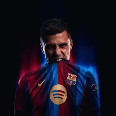Barcelona beat Real Madrid to sign Rodri from Man City