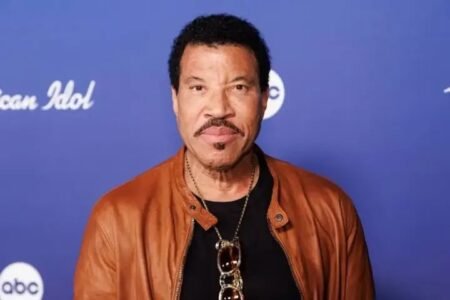 Lionel Richie hospitalised for third time over heart issue Lionel Richie hospitalised for third time over heart issue